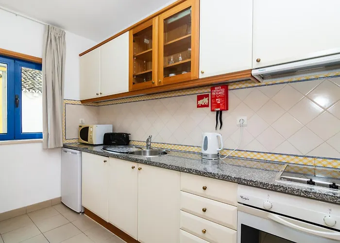 아파트호텔 Rossio Mar 3*