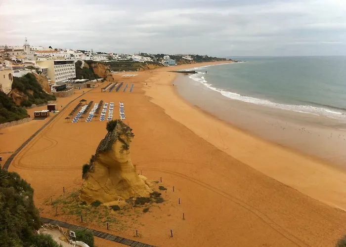 公寓式酒店 罗西奥海公寓式酒店