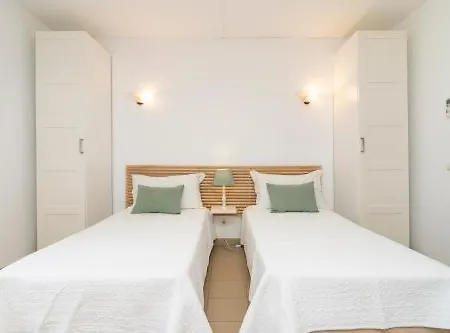 Aparthotel Rossio Mar 2*